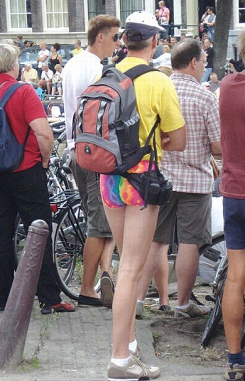 [tight_clothes_1[8].jpg]