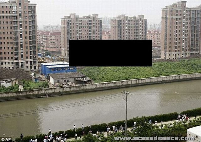 [building_collapse_00[6].jpg]