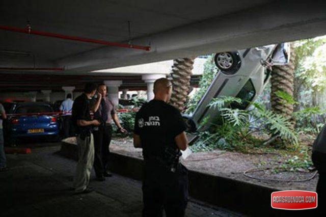 [parking_fail_12[4].jpg]
