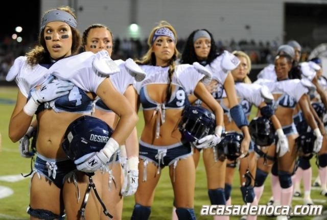 [lingerie_football_league_11[4].jpg]