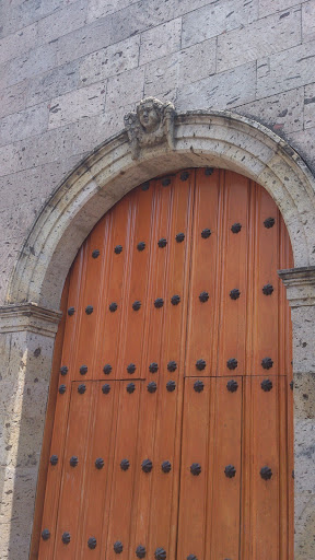 Puerta Del Angel