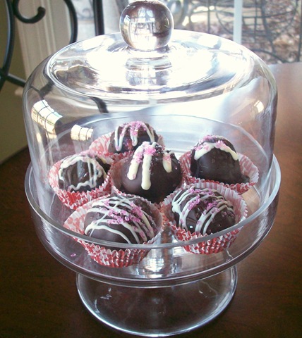[StrawberryCakeTruffles0136.jpg]