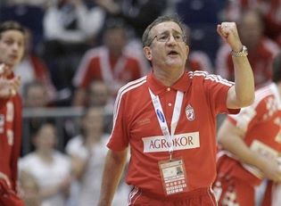 Lino najavio odlazak