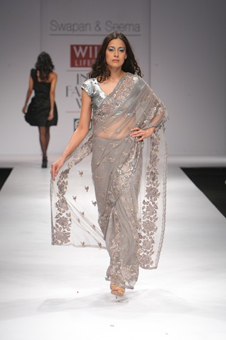 [Swapna-And-Seema-Sari-Collection (2)[4].jpg]