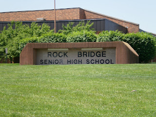 Rock Bridge High School has 103 full-time employees and seven administrators. It has 1,744 students.