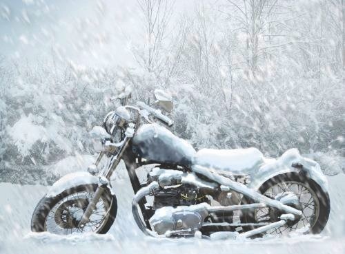 [Motorcycle-in-Snow--37287[2].jpg]