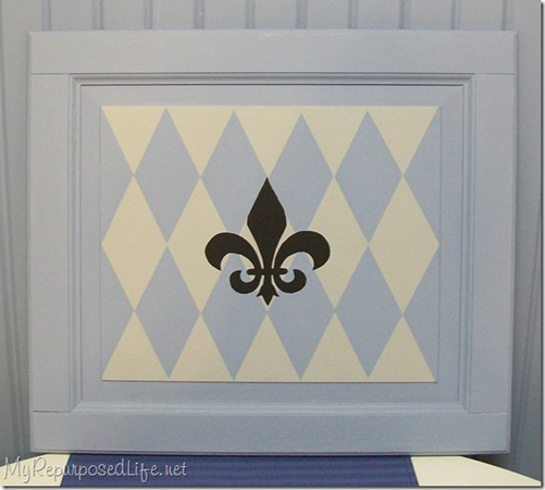 repurposed%20cabinet%20door%20fleur%20de%20lis%5B6%5D[1]