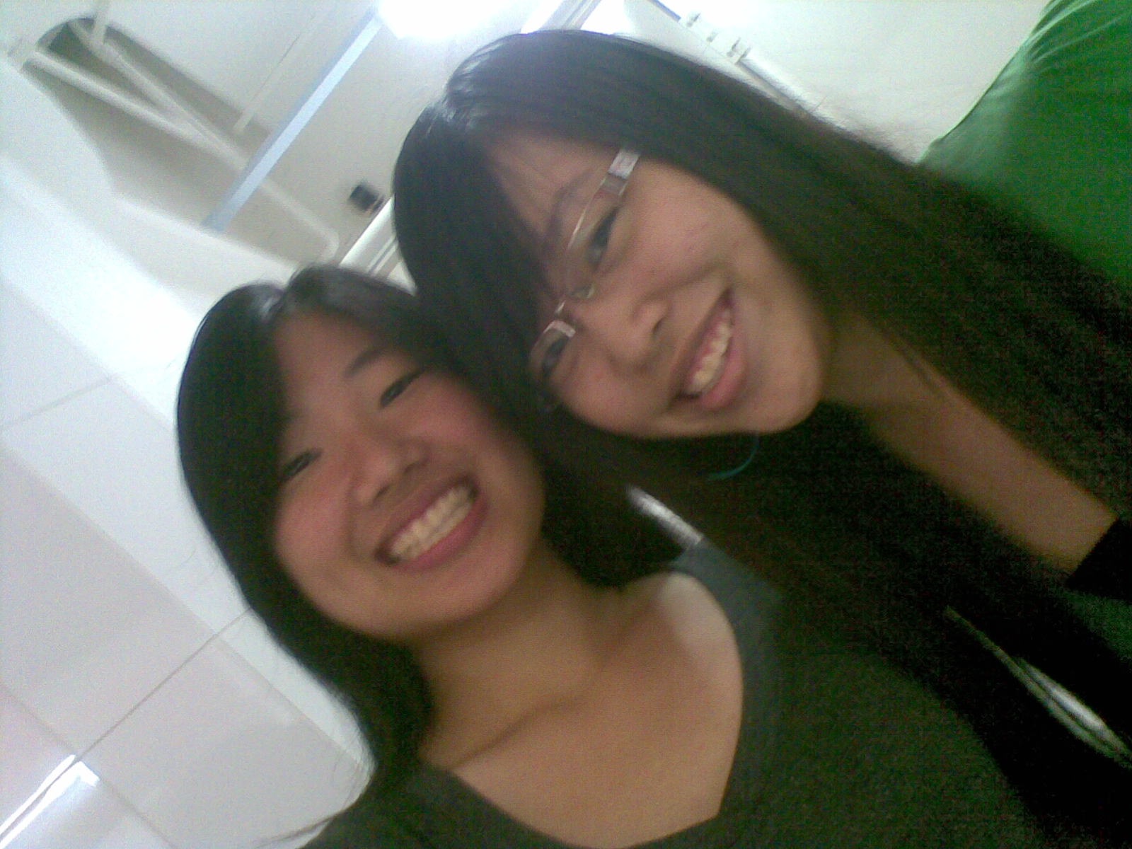 [181220092.jpg]