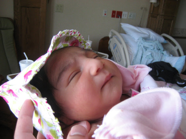 Sophia Yasmin Ali newborn pics