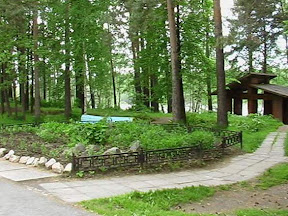 011.jpg