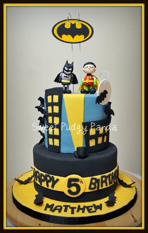 [Batman Cake[17].jpg]