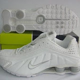 Nike Shox R4 33