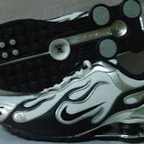 Nike Shox R4 Torch 04