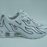 Nike Shox R4 Torch 33