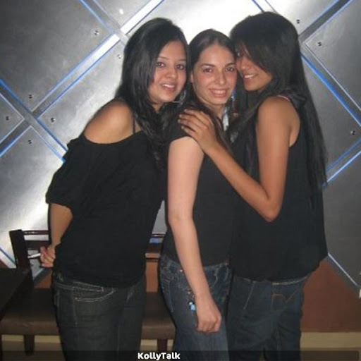 Dhoni Wife Sakshi