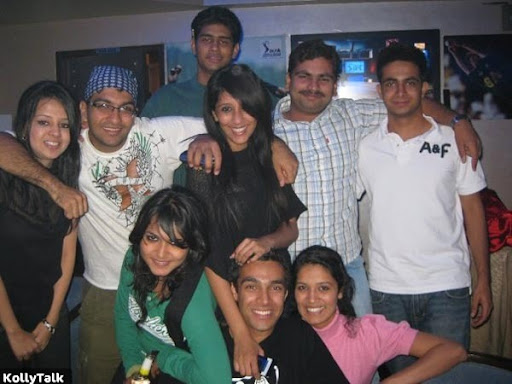 Dhoni Wife Sakshi