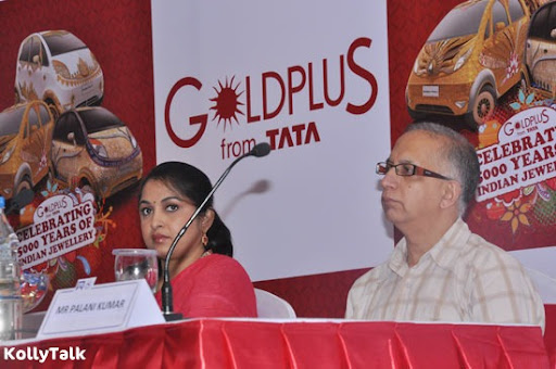 Ramya Krishnan and Titan Industries COO C K Venkataraman at GoldPlus Nano design launch Ramya Krishnan and Titan Industries COO C K Venkataraman at GoldPlus Nano design launch