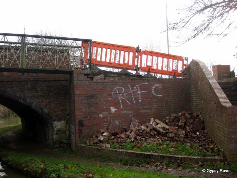 [Oxford Canal 030[6].jpg]