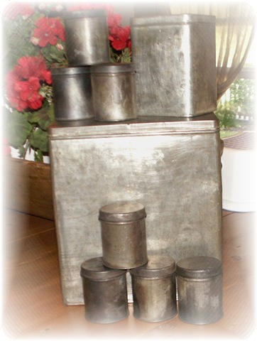 [Tin[3].jpg]