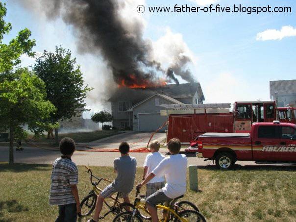 [Fire32.jpg]