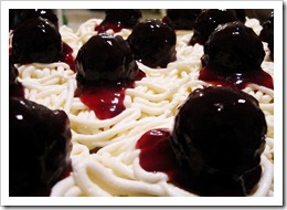 spaghetti cupcakes