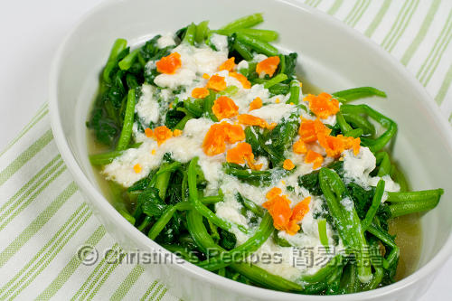 Stir Fried Spinach with Salted Egg02