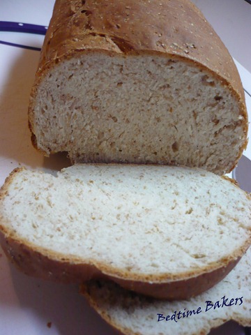 [Honey Wheat Bread_new[7].jpg]