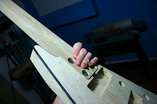 No problem with upper-fret access here!