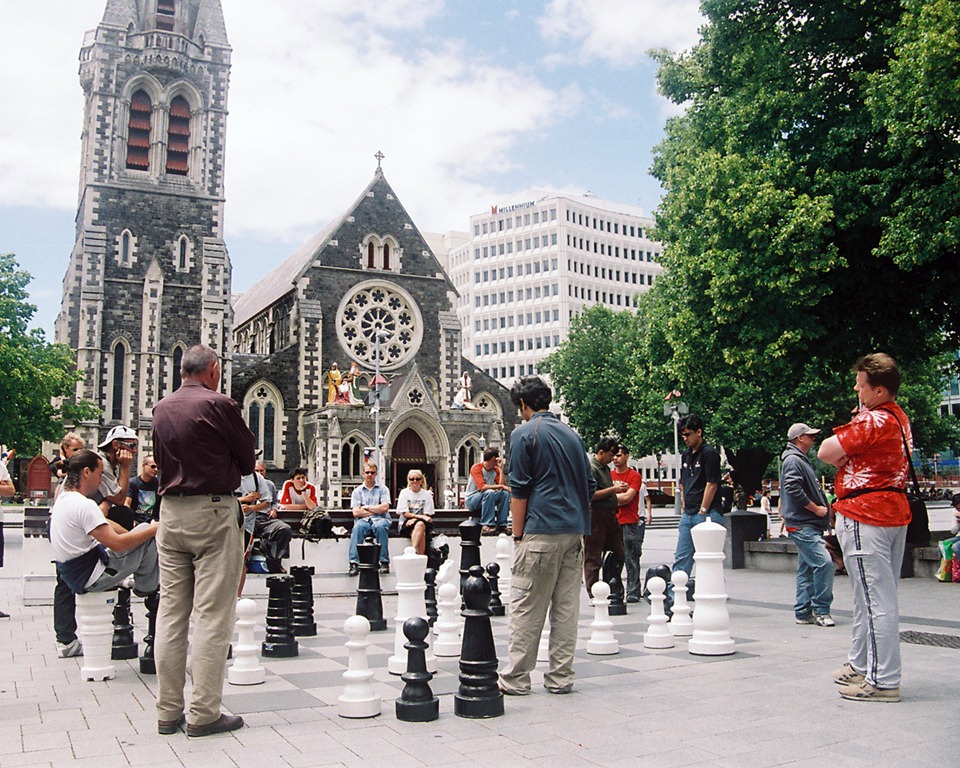 [Cathedral Square Chess[4].jpg]