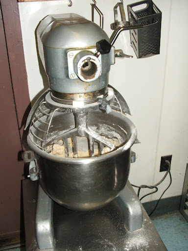This mixer is currently cranking out a quadruple batch of Eggnog Log dough with the easy of melted butter...I need one of these too!