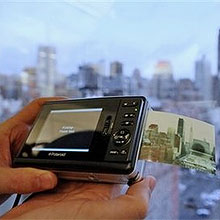 Polaroid lança câmera digital com impressora sem tinta