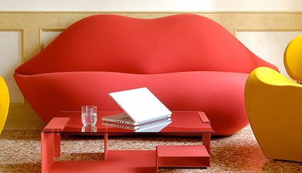 [red-color-sofa-set-furniture-design[3].jpg]