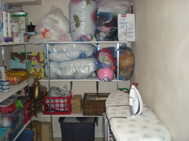 [storage room 002[2].jpg]