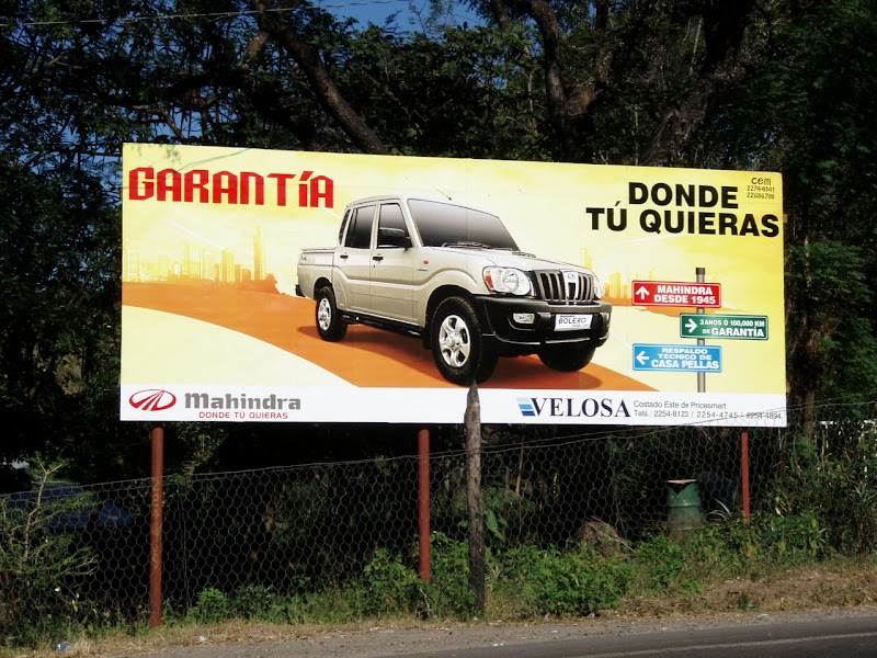 PC090938_Mahindra.JPG