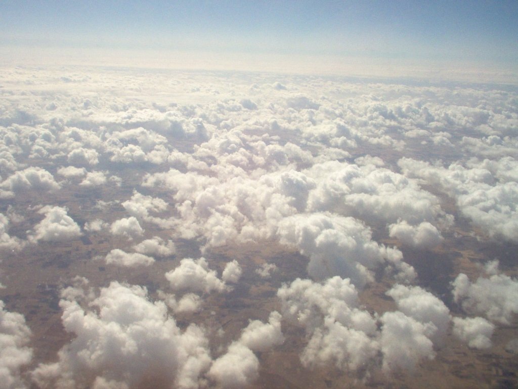 [dans-l-avion-vers-agadir-nuages[5].jpg]
