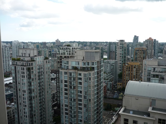 [Vancouver skyscrape[8].jpg]