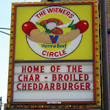 wieners_circle_chicgo.jpg