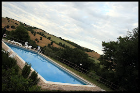 Agriturismo Serratone, Bed and breakfast, un indimenticabile soggiorno lastminute in appartamento con piscina e aria condizionata  al mare tra le colline della maremma toscana per te e la tua famiglia