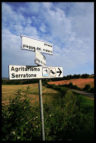 Agriturismo Serratone, Bed and breakfast, Soggiorni in appartamento con piscina e aria condizionata in Toscana