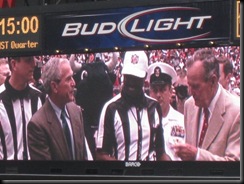 Bush_at_the_football