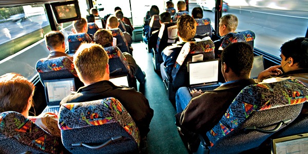 [microsoftcommutersusingwireless[4].jpg]