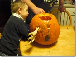 carving a pumpkin 017