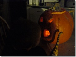 carving a pumpkin 036