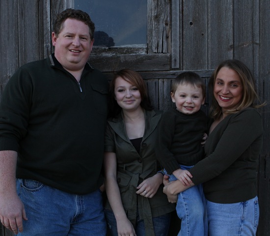 [Family Pictures 2010 018[2].jpg]