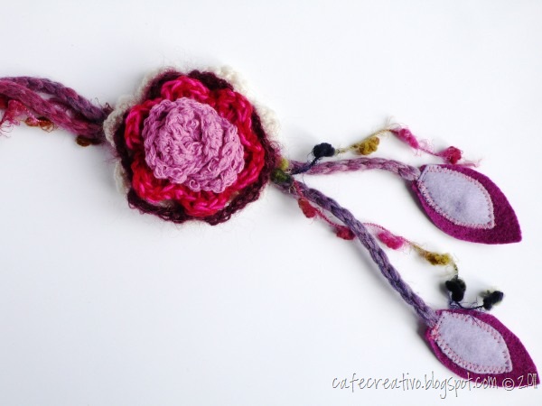 [cafecreativo - collana crochet 4[8].jpg]