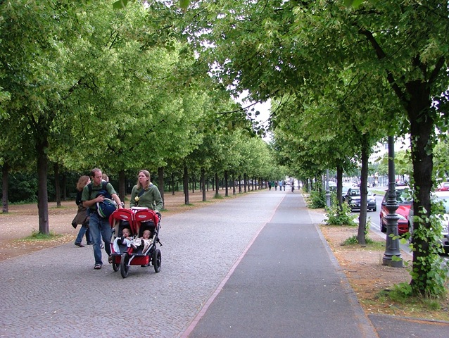 [ber1 019.jpg]