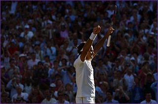 [t_013_federer_122_getty_c_brunskill[1].jpg]