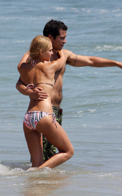 %Lady Gaga Justin Bieber Jessica Alba: Lindura en Bikini
