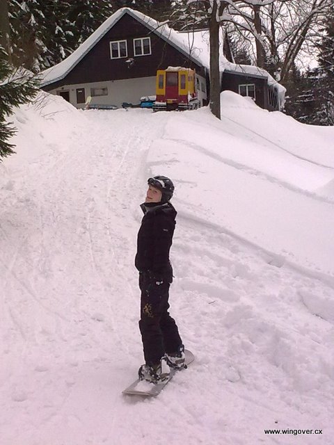 jinak samá snowboadistka