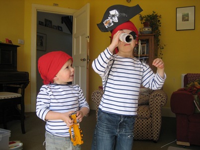 Pirates Tate and Gil